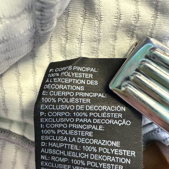 The North Face Men’s XL Summit Series Pro 120 Thermal Crew – Light Gray - Picture 8 of 12